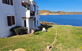 Casa con jardin ,vistas al mar y atardecer en Playas de Fornells